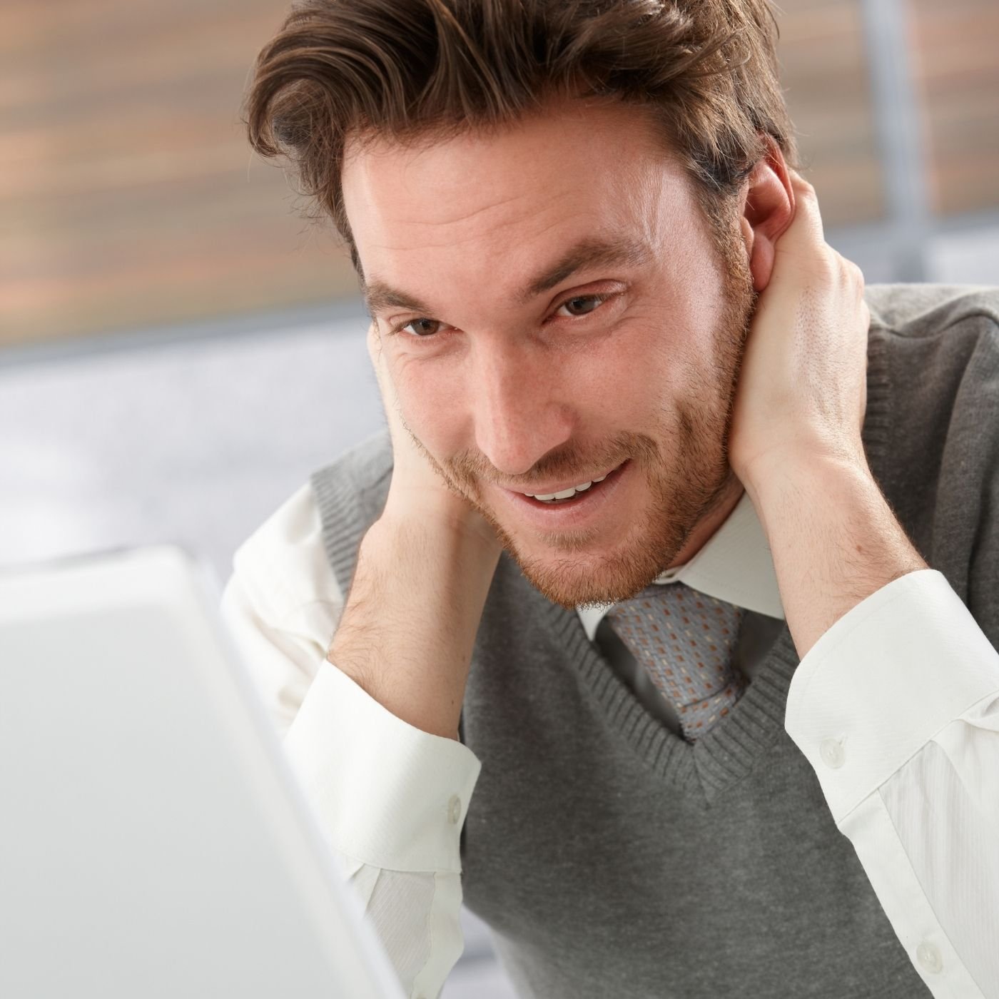 Top 10 Bairros em Curitiba para Abrir um Empório de Vinhos e Frios Artesanais (Radar de Viabilidade)