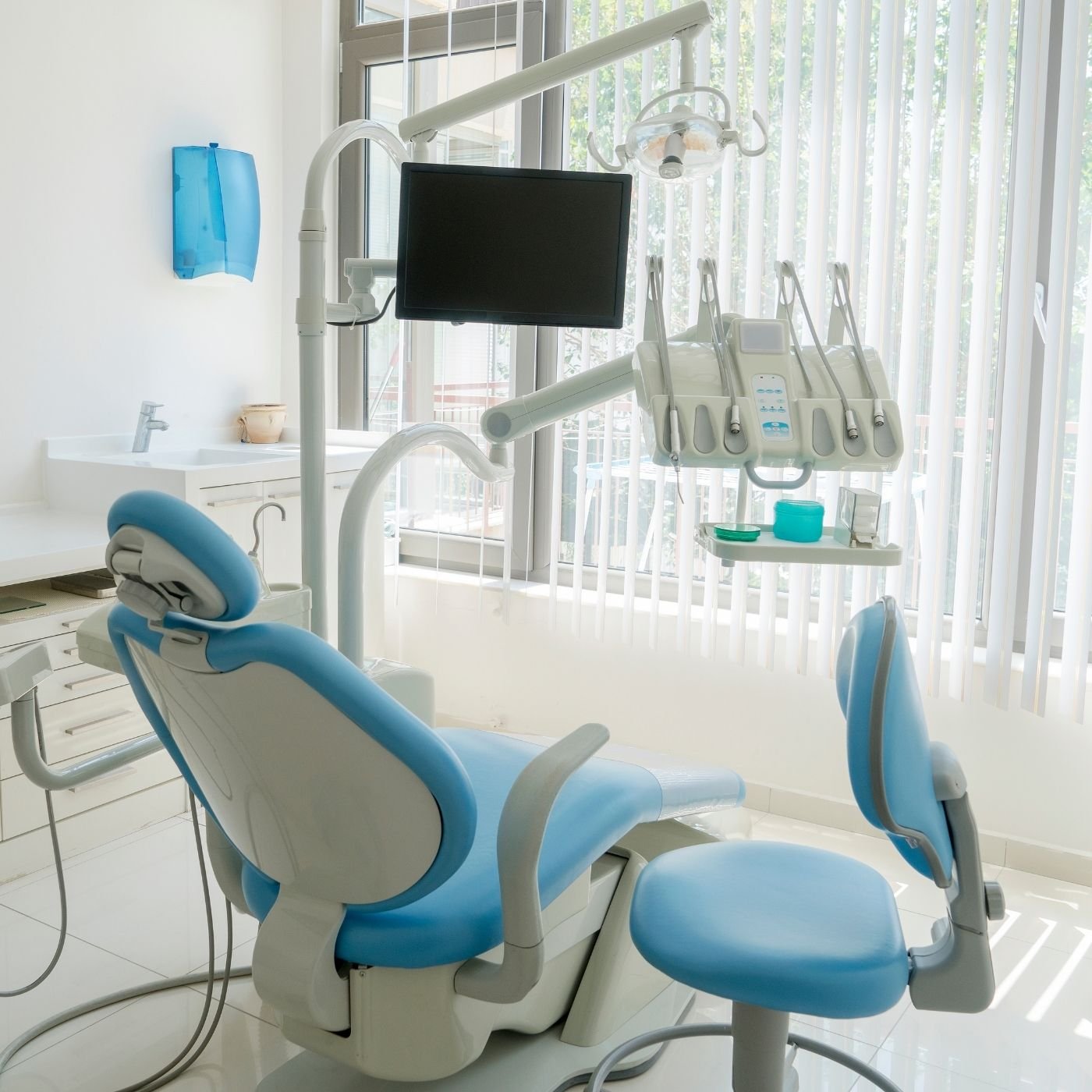 Top 10 Bairros em Curitiba para Abrir uma Clínica de Odontologia Digital e Harmonização Facial (Radar de Viabilidade)